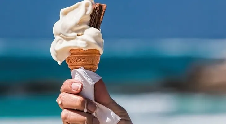 Crean un helado que ayuda a combatir la colitis