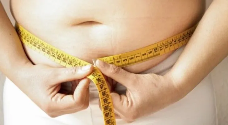 Experto alerta sobre medicina de precisión y obesidad