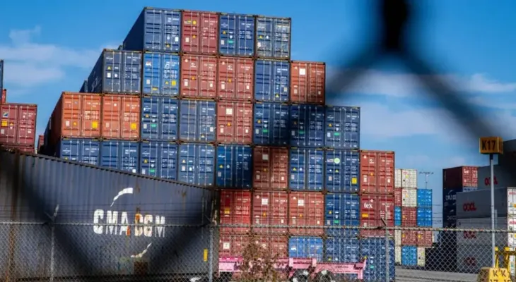 Aranceles del 12.5 % de EE. UU. generan incertidumbre y frenan inversiones en el sector exportador dominicano