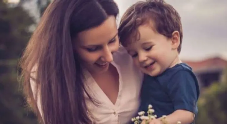 50 frases que debes decirle a tu hijo para darle confianza