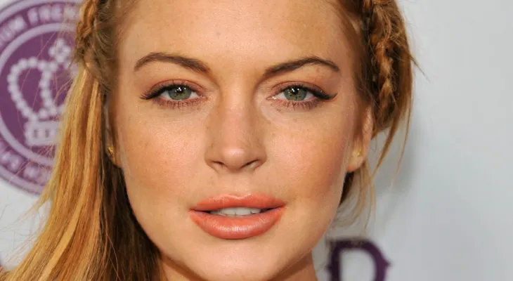 Lindsay Lohan cumple 30 años y prepara un libro sobre su vida