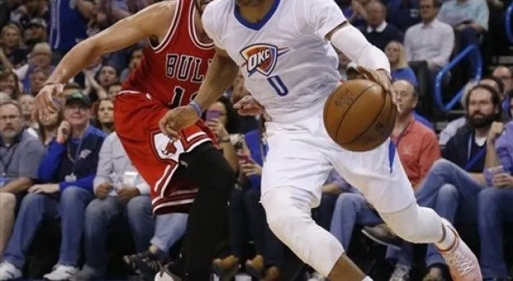 Westbrook, artífice de triunfo de Thunder sobre Bulls 