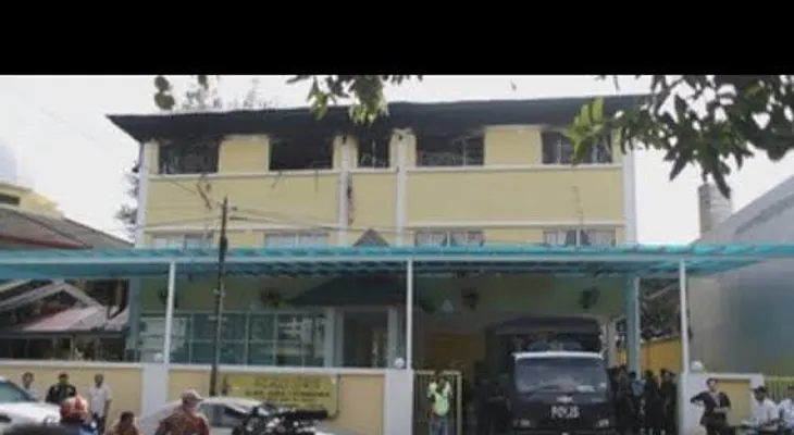 Video de EFE del incendio en una escuela de Malasia que dejó 25 muertos
