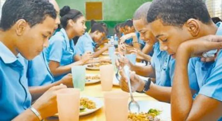 25 personas se intoxican con el desayuno escolar en Baitoa