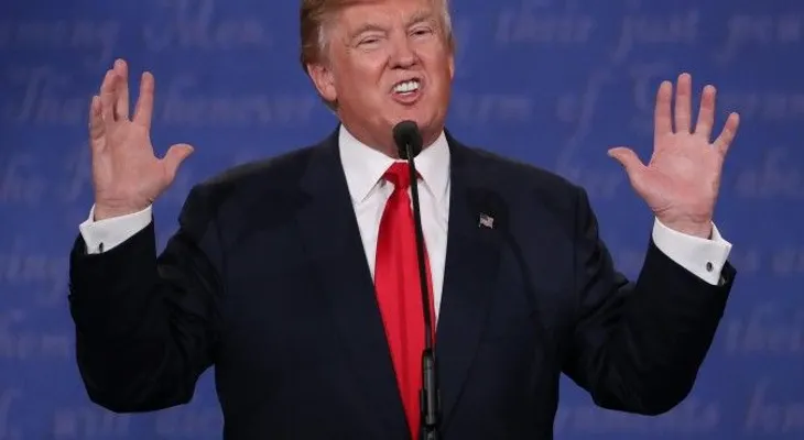 El desafío de Trump al hablar de fraude electoral marca el debate con Clinton