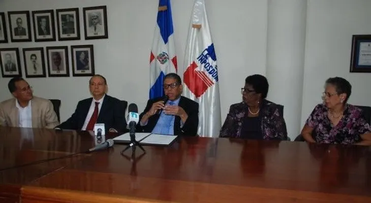 Inposdom anuncia concurso literario de composiciones epistolares