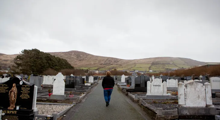 El cruel asesinato de un bebé en Irlanda reabre un oscuro capítulo en su historia que aún no ha sido cerrado