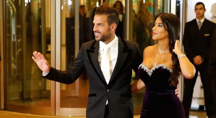 Cesc Fábregas y Daniella Semaan se casan: la singular propuesta y la respuesta de la sensual novia