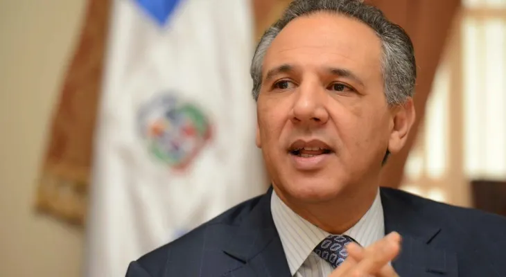 Peralta pide desvincular al PE de discusión conformación JCE, TSE y CC