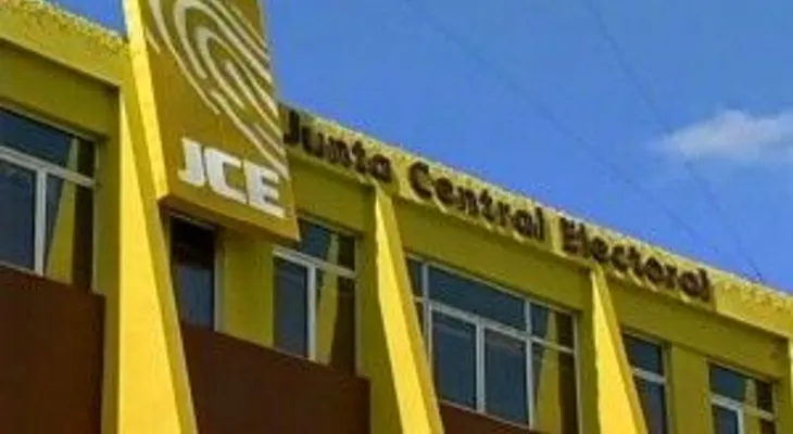 Jefe misión OEA llega al país para conocer detalles comicios del domingo
