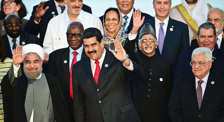 Venezuela clausura cumbre de los Países No Alineados entre críticas por la baja asistencia