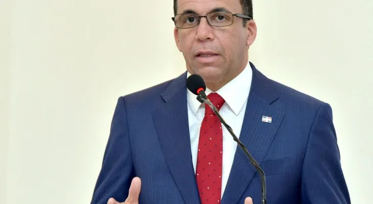 Ministro Andrés Navarro inicia jornada para trato igualitario a personas con discapacidad