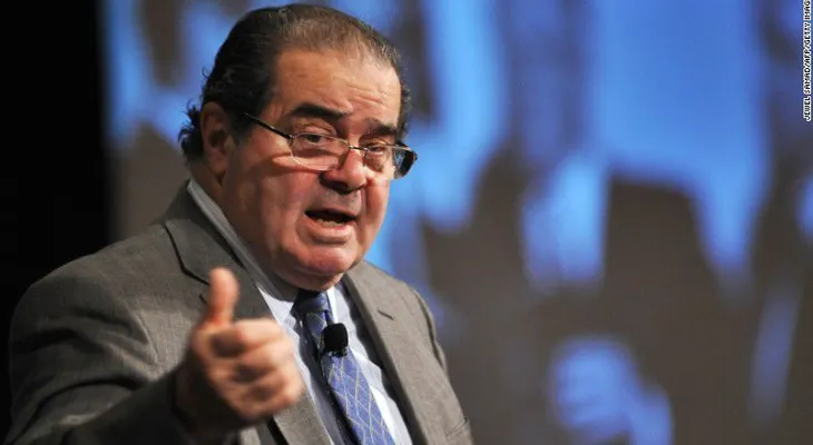 Falta de autopsia al cuerpo del juez Scalia genera teorías de conspiración