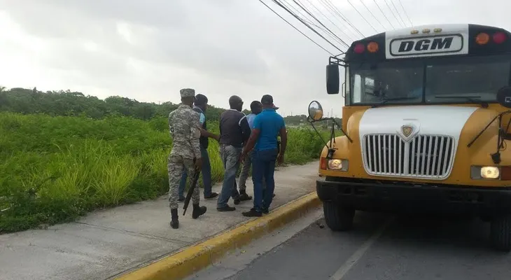 Migración deporta casi cinco mil ilegales de EEUU, Haití, Rusia, China, Venezuela, Holanda y otros países 