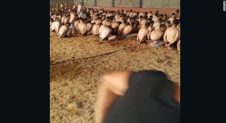 Emergen fotos de detenciones masivas en Turquía