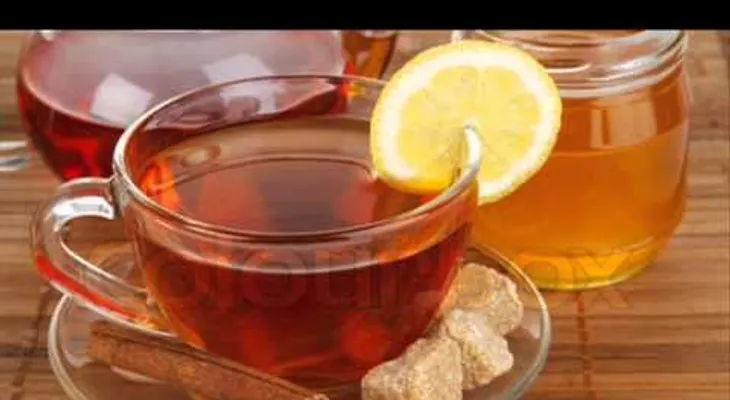 Secreto que tenían guardado (hombres y mujeres): limón, canela y miel, la mezcla mágica para rebajar 4 kilos en 7 días