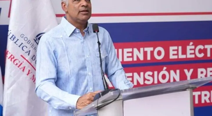 Joel Santos asume presidencia del CUED y coordinación del Gabinete de Energía