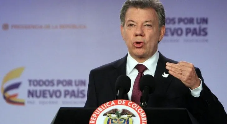 Santos se reunirá este miércoles con Uribe y Pastrana para destrabar diálogos de paz