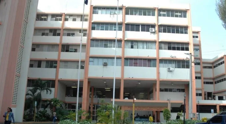 Confirman 4 casos de cólera en Hospital Regional Universitario José María Cabral y Baéz