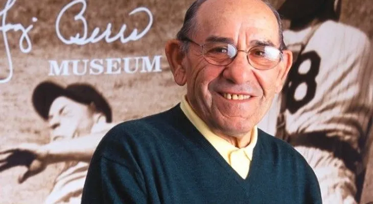 Muere a los 90 años el excatcher de los Yanquis Yogi Berra