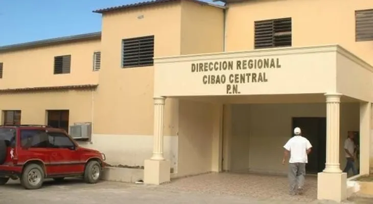 Hombre le corta una mano a otro durante riña
