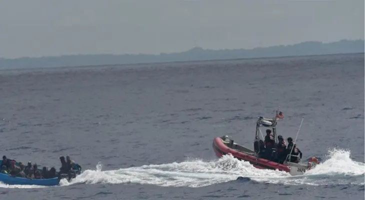 Guardia Costera de Puerto Rico repatria a 63 migrantes interceptados en el Canal de la Mona