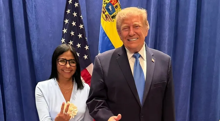 Trump y Delcy Rodríguez sostienen primer encuentro en Nueva York desde la captura de Maduro