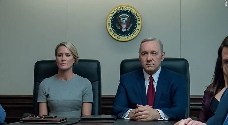 Así consiguió Robin Wright que le pagaran lo mismo que a Kevin Spacey en 'House of Cards'