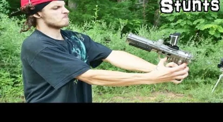Se disparó a quemarropa con pistola de paintball...¡NO LO HAGA EN CASA!