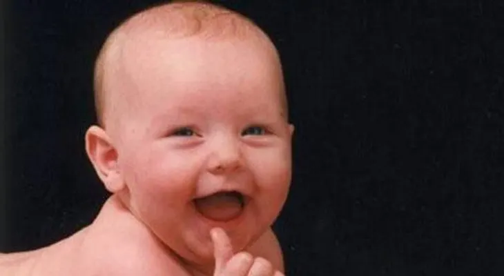  ¿Sabes de qué se ríen los bebés?