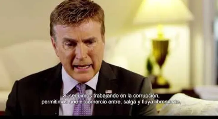 Embajador de EEUU y su esposo hablan sobre su experiencia en RD 