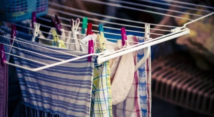 No seques la ropa dentro de casa, puede ser nocivo para tu salud