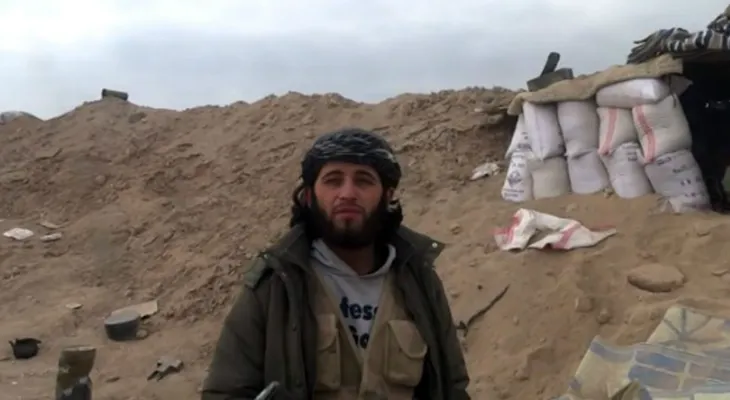 Matan a un yihadista mientras grababa un mensaje (VIDEO IMPACTANTE)