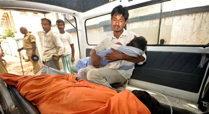 En la India, mueren 21 niños por comida escolar