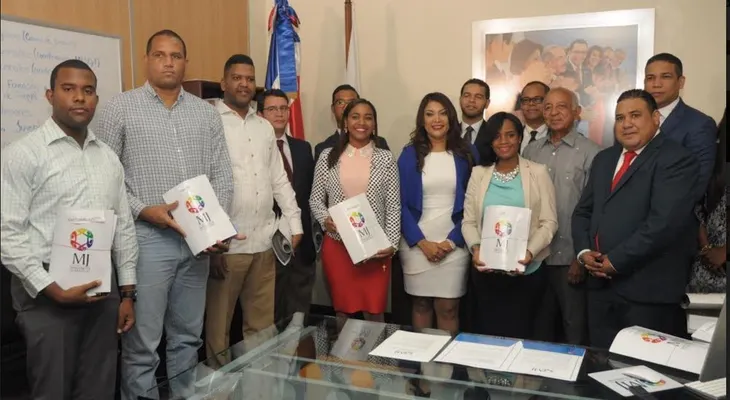 Con más inclusión, Ministerio Juventud abre convocatoria a Premio Nacional