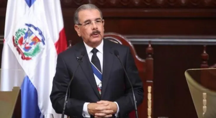 Medina dice que está realizando una revolución silenciosa, pero real 