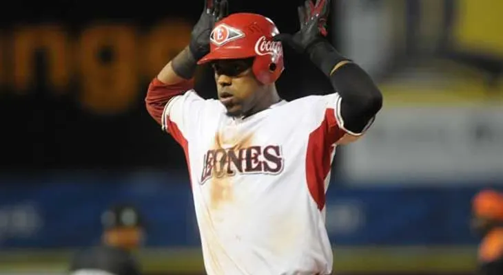 Leones del Escogido vencen a los Toros y siguen firmes en el primero