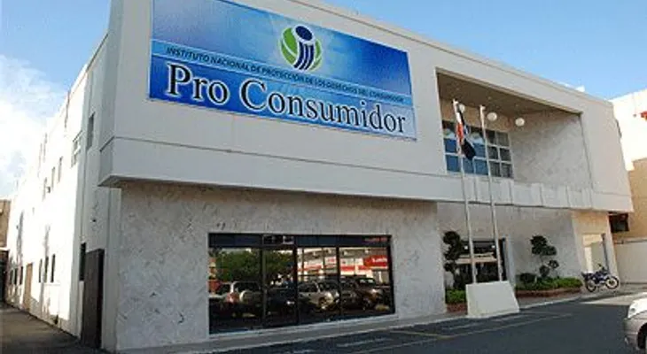 Pro Consumidor decomisa más de 25 mil productos vencidos