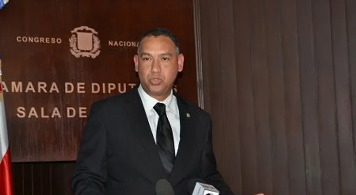 Diputado Alexis  Jiménez aclara sobre exoneración 