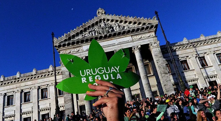 Farmacias de Uruguay venderán marihuana a partir de julio