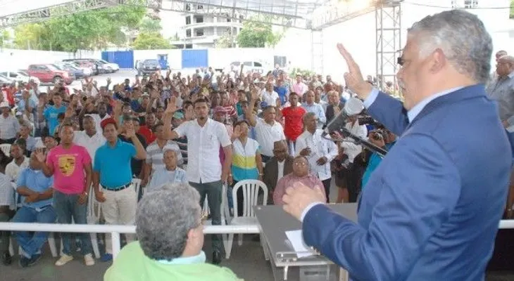 Miguel Vargas insiste Abinader "solo hace denuncias sin fundamento"