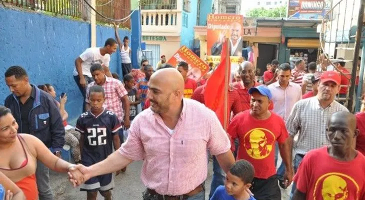 Aspirante a diputado acusa gobiernos sucedieron a Balaguer escasez de agua 