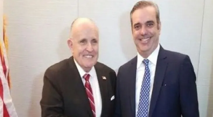 Luis Abinader se reúne con equipo de Donald Trump en Washington