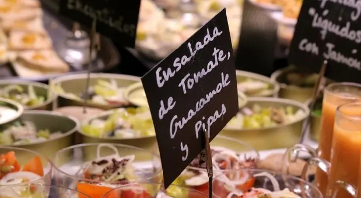 La comida sabe mejor cuanto más cara es 