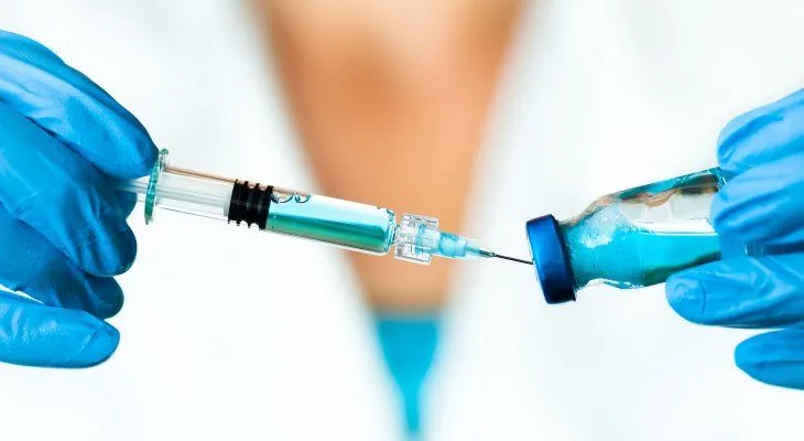 Cuba prueba vacuna "alentadora" contra tumores de ovario y cáncer de hígado 