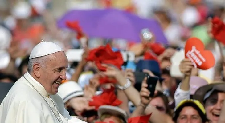 Papa Francisco va al reencuentro con América Latina
