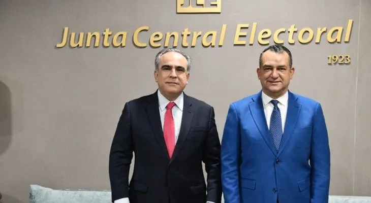 Conep expresa confianza en trabajo JCE