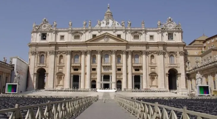Vaticano dice palabras del papa sobre Trump "no son ataque personal"