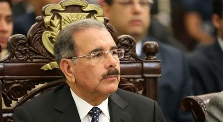 Danilo decreta 2014 como "Año de la Superación del Analfabetismo"