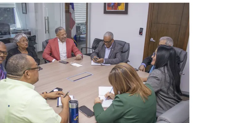 DGJP y CMD coordinan aumentos en pensiones médicas
